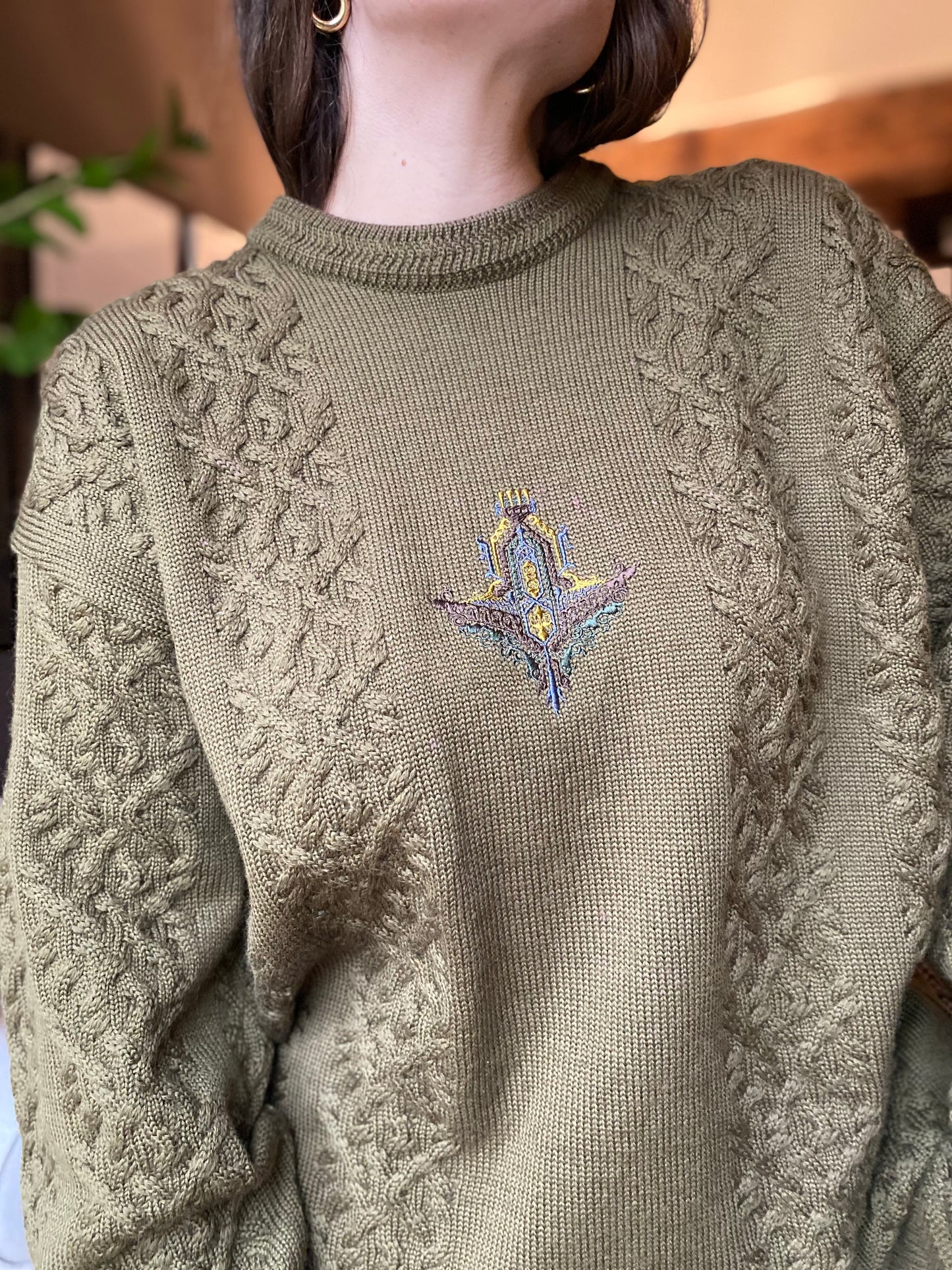 Maglione lana vintage giapponese con ricamo