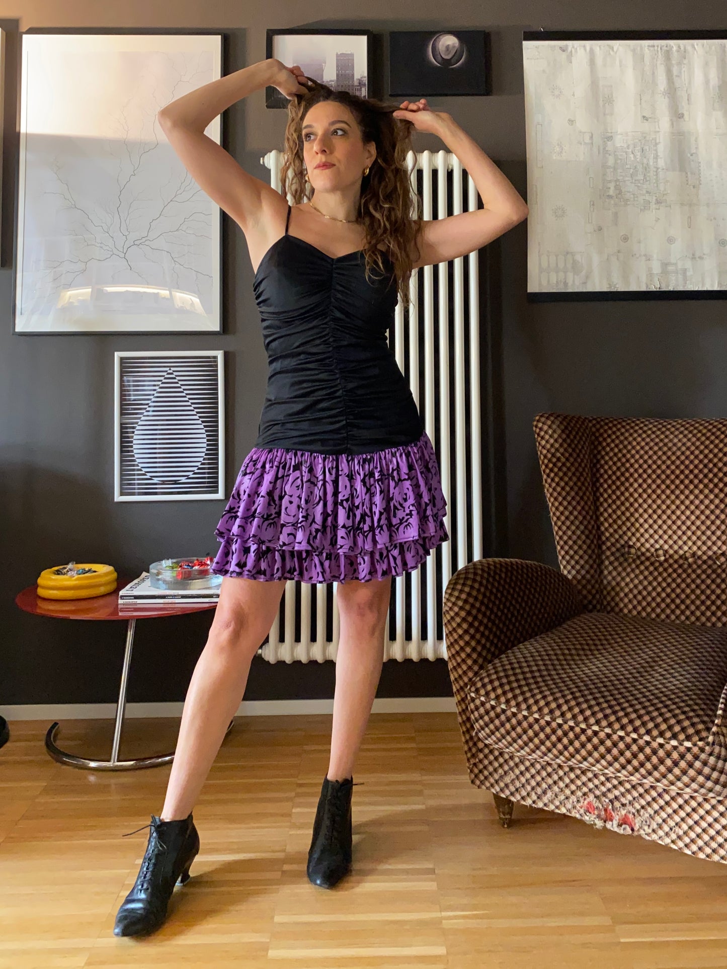 Abito anni 80 con balze