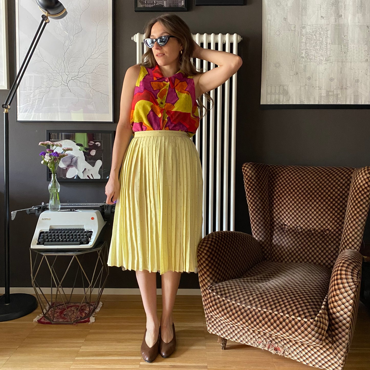 Gonna a pieghe gialla in seta