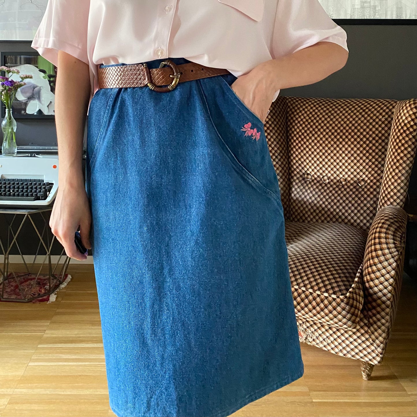 Gonna denim con ricami