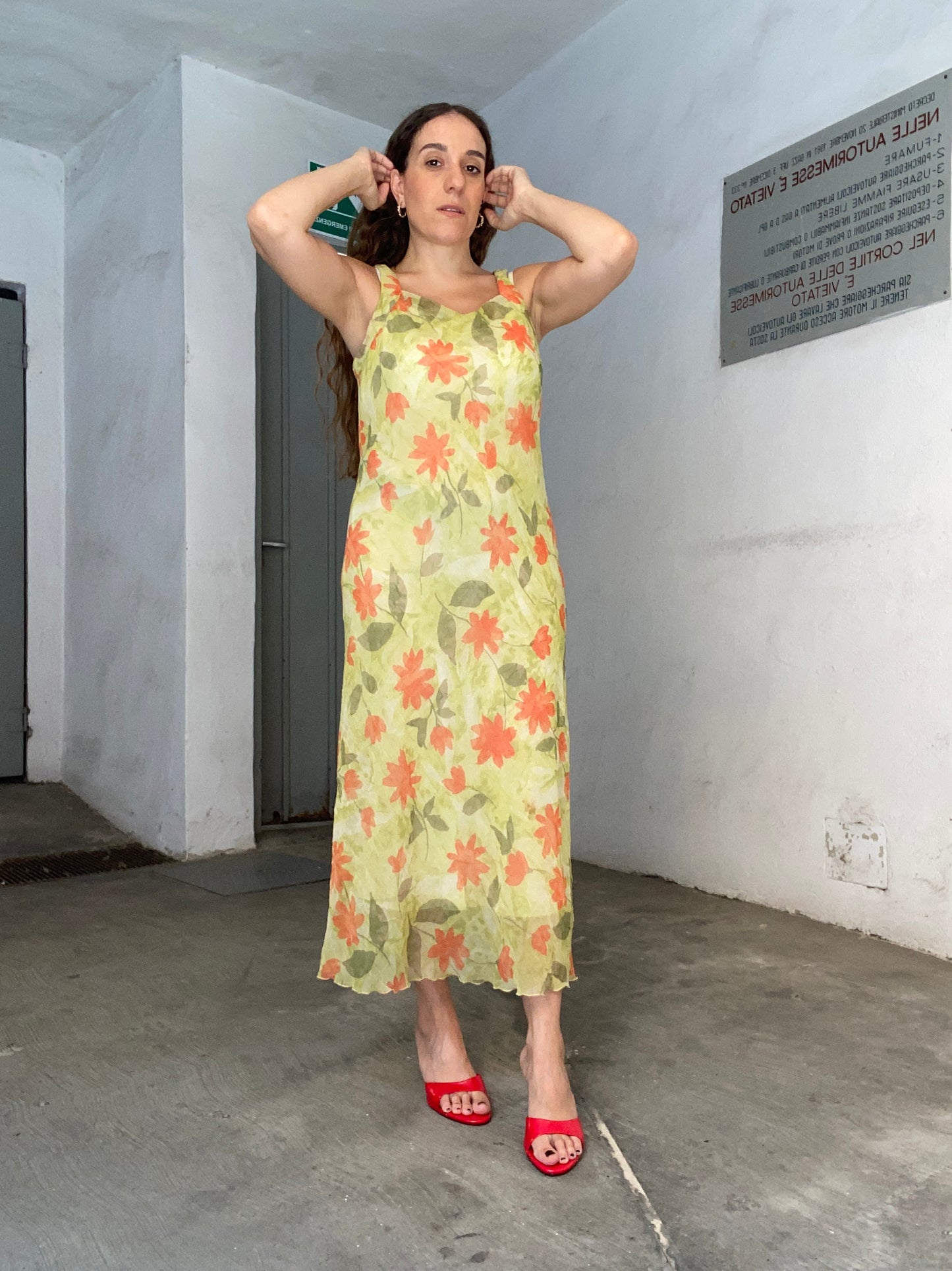 Abito anni 90 con sottoveste