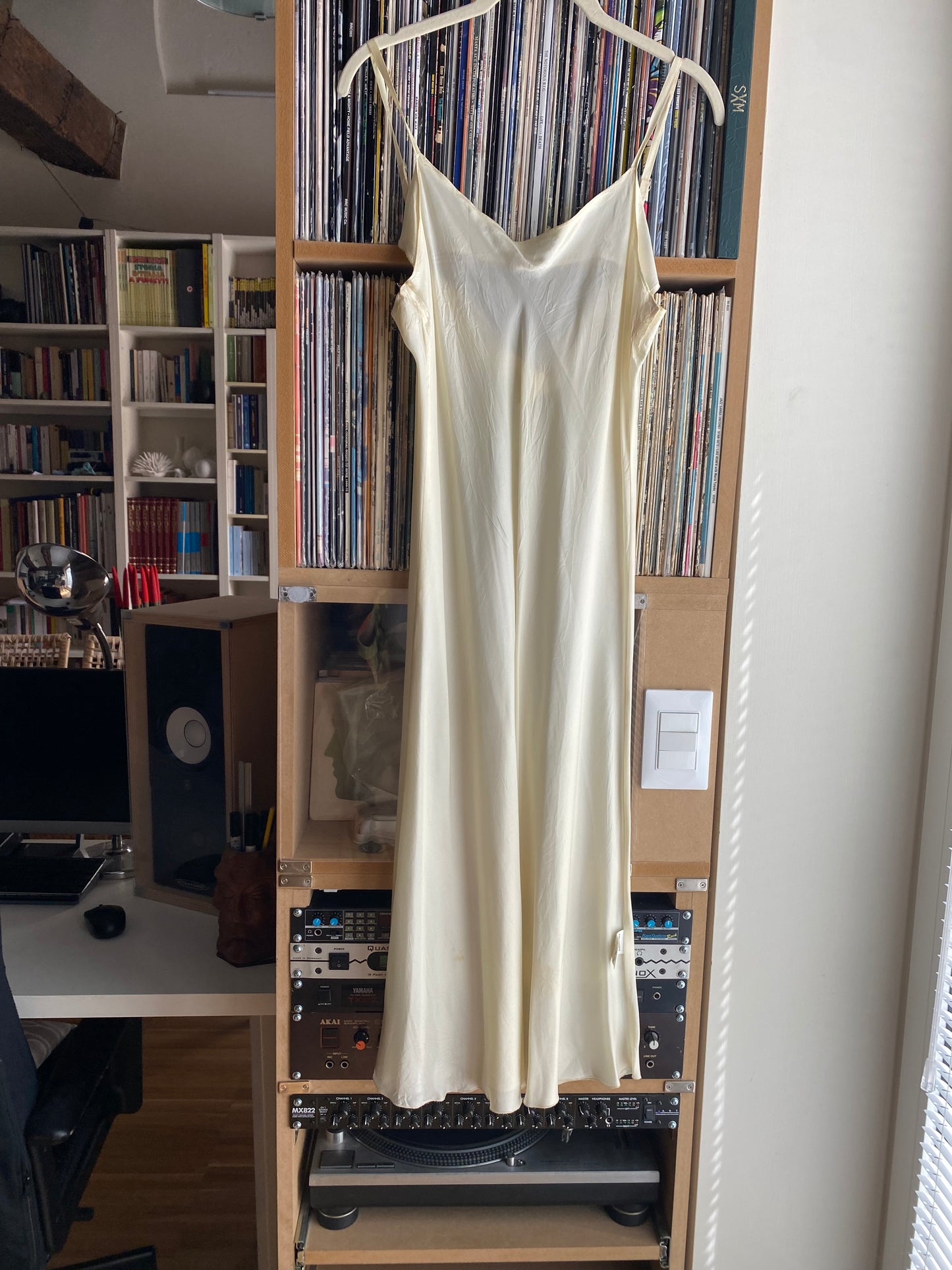 Abito anni 90 con sottoveste