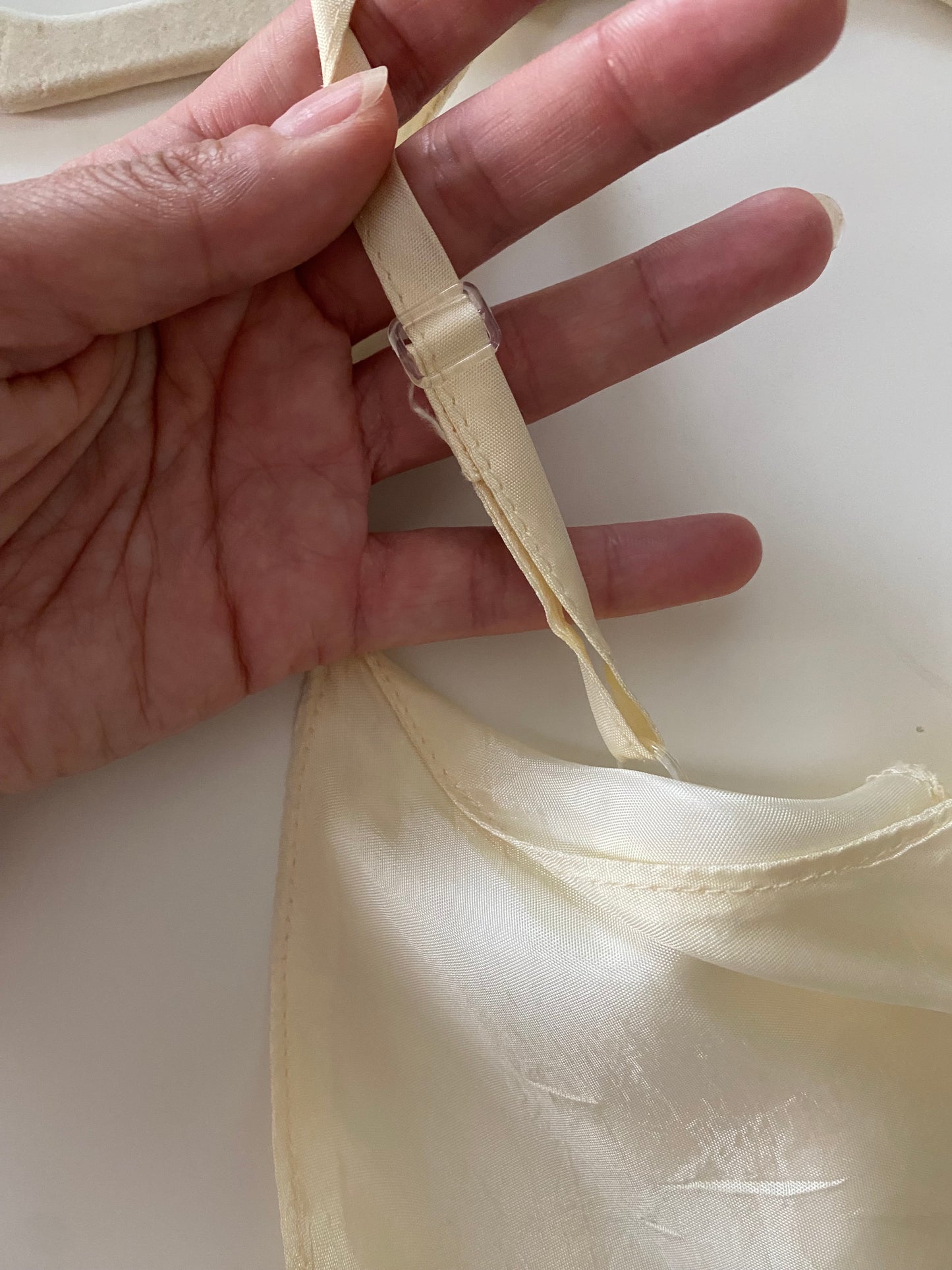 Abito anni 90 con sottoveste