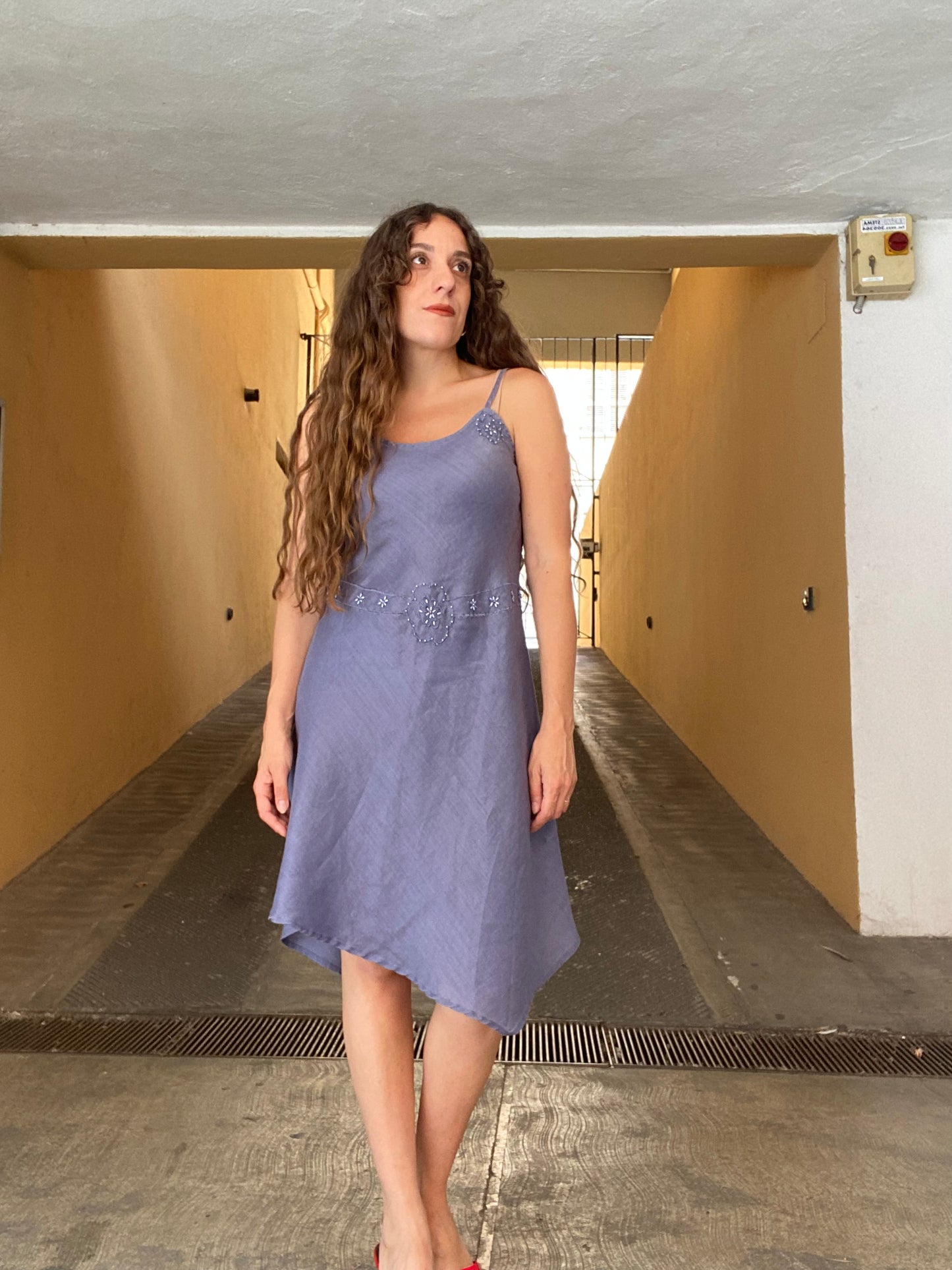 Abito Y2K con strass carta da zucchero