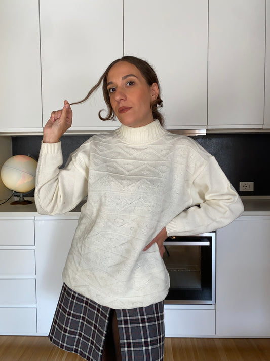 Maglione panna collo alto