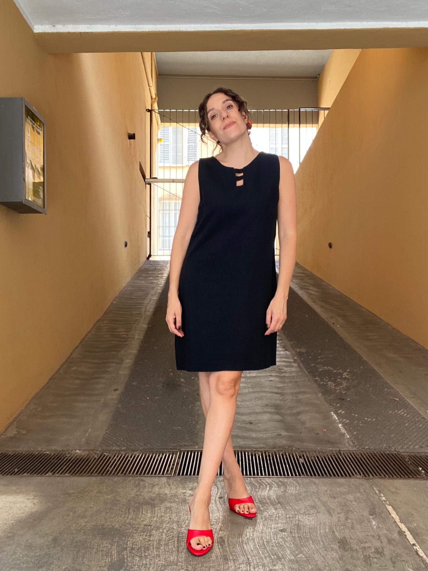 Abito in misto lino nero