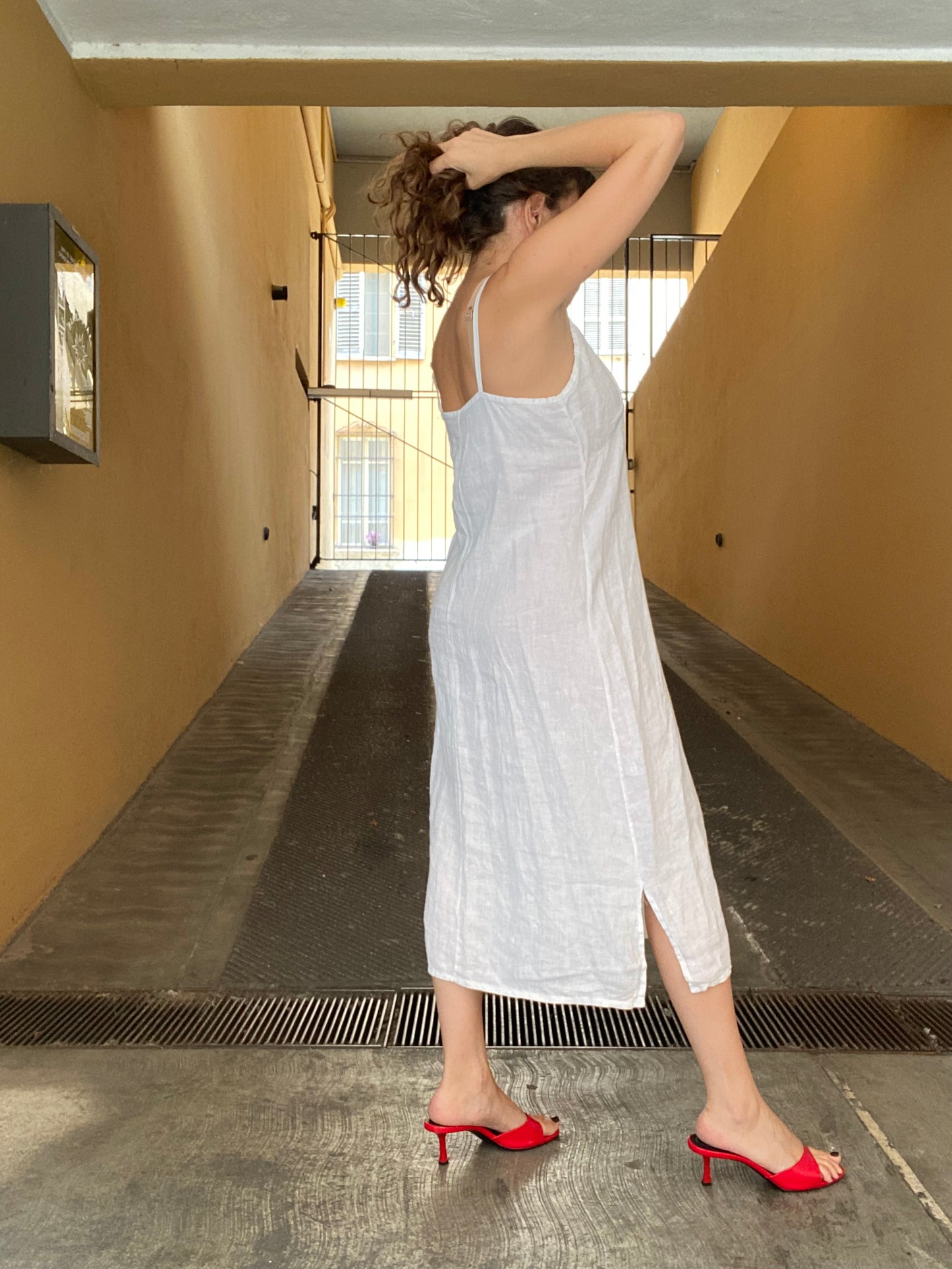 Abito slip dress in lino bianco