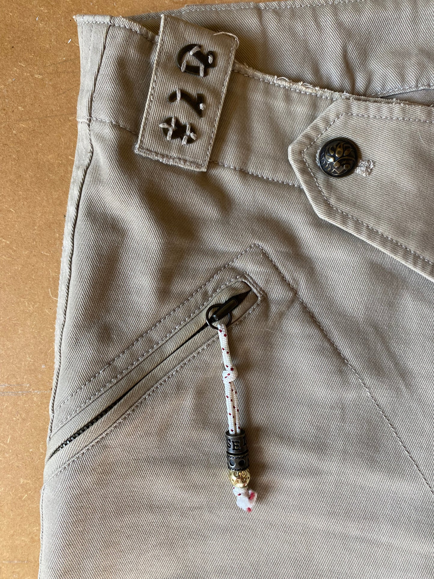 Pantaloni capri Diesel