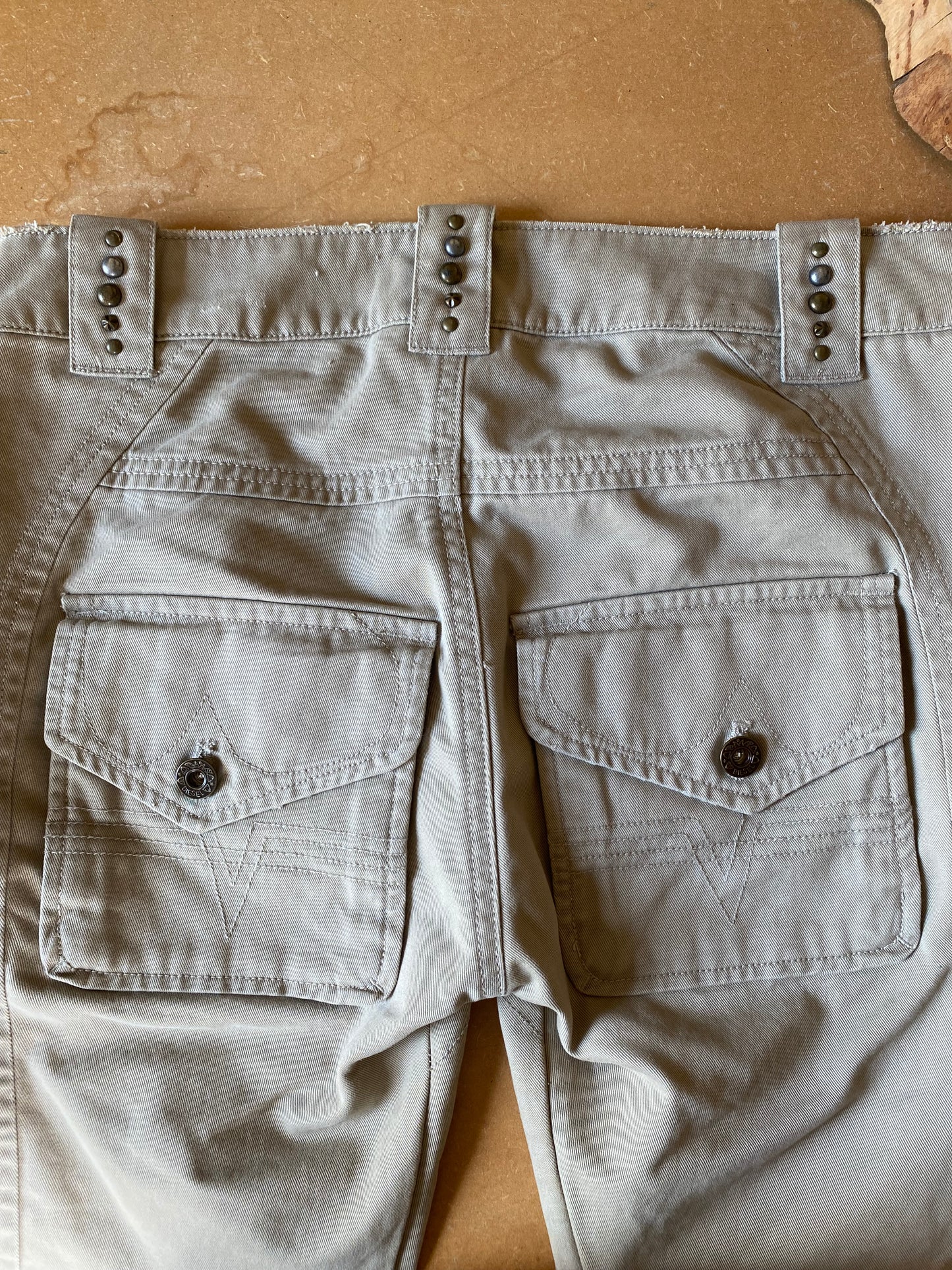 Pantaloni capri Diesel