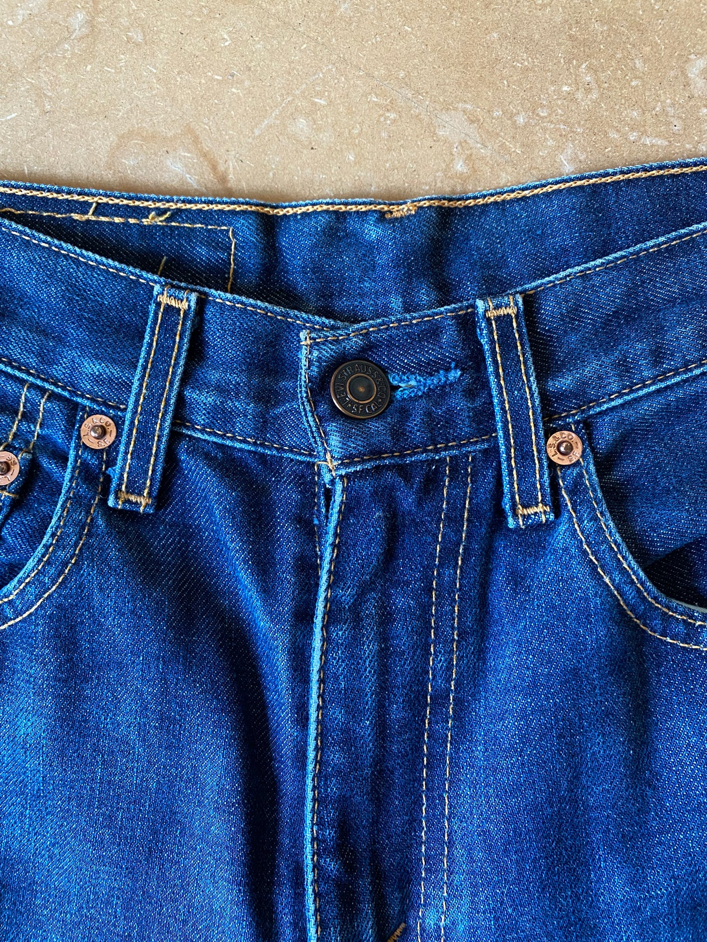 Pantaloni capri Levi’s 544