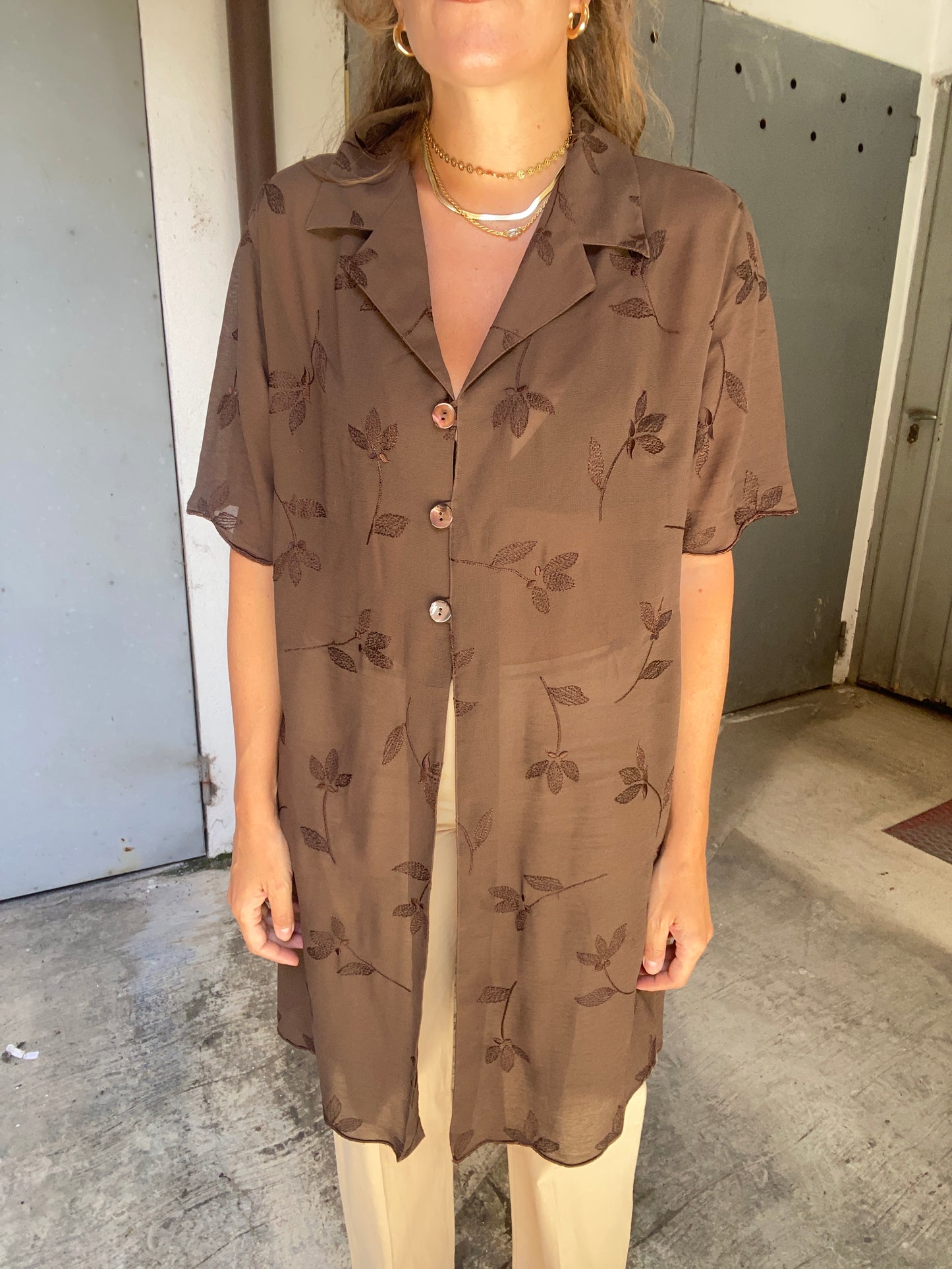 Camicia trasparente con ricami