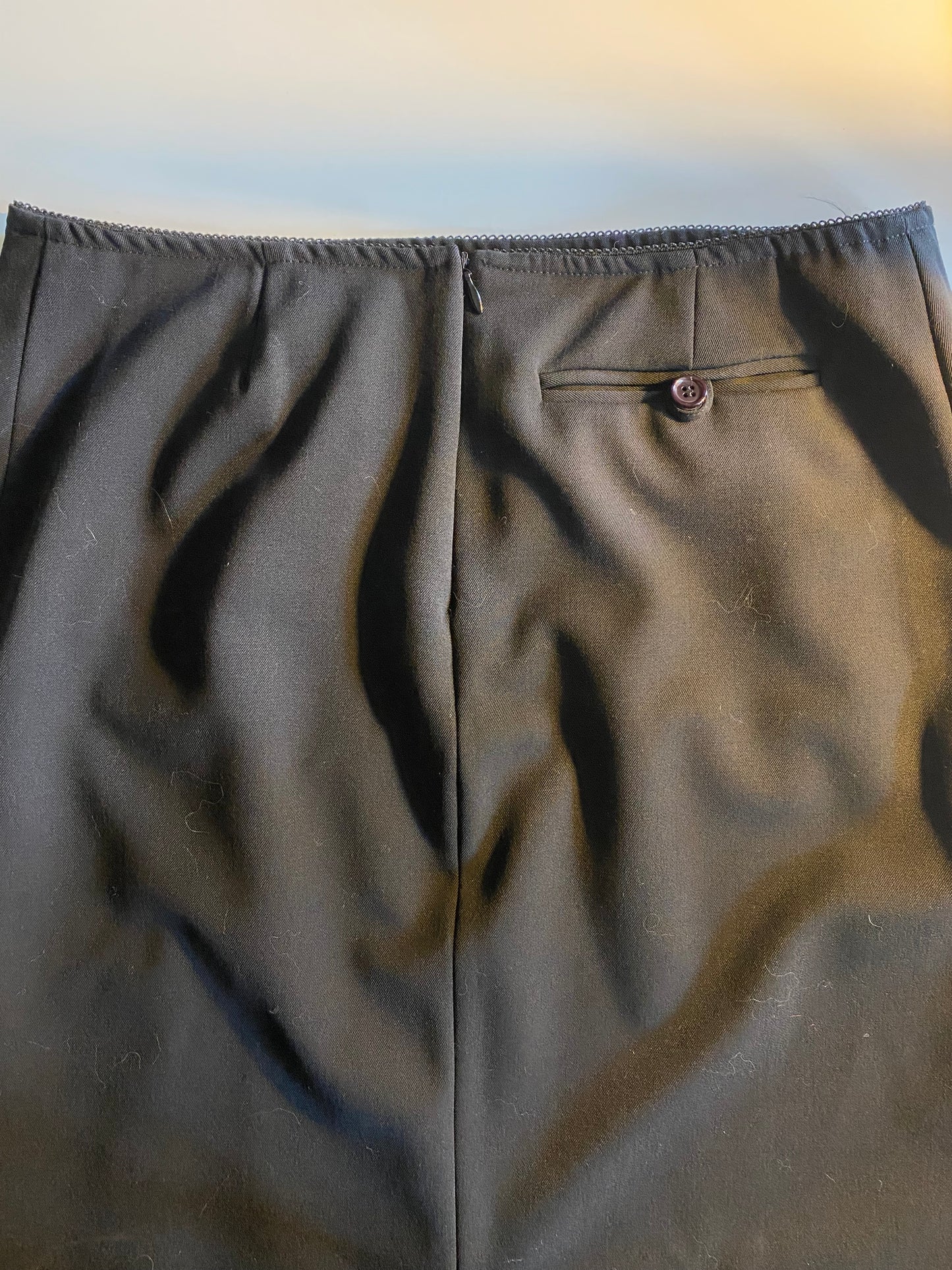 Gonna longuette y2k con spacco e lacci