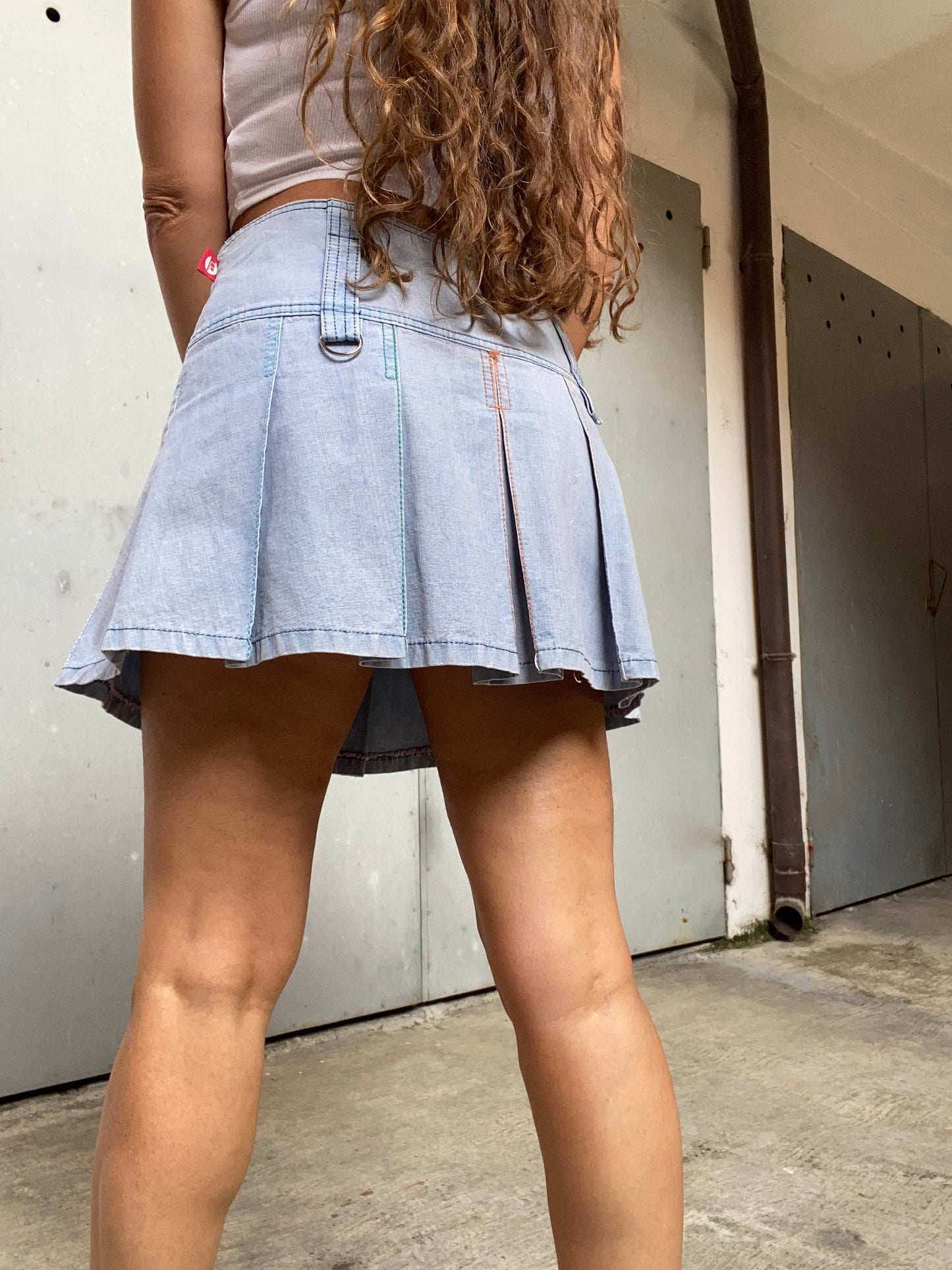 Gonna mini Met a pieghe denim