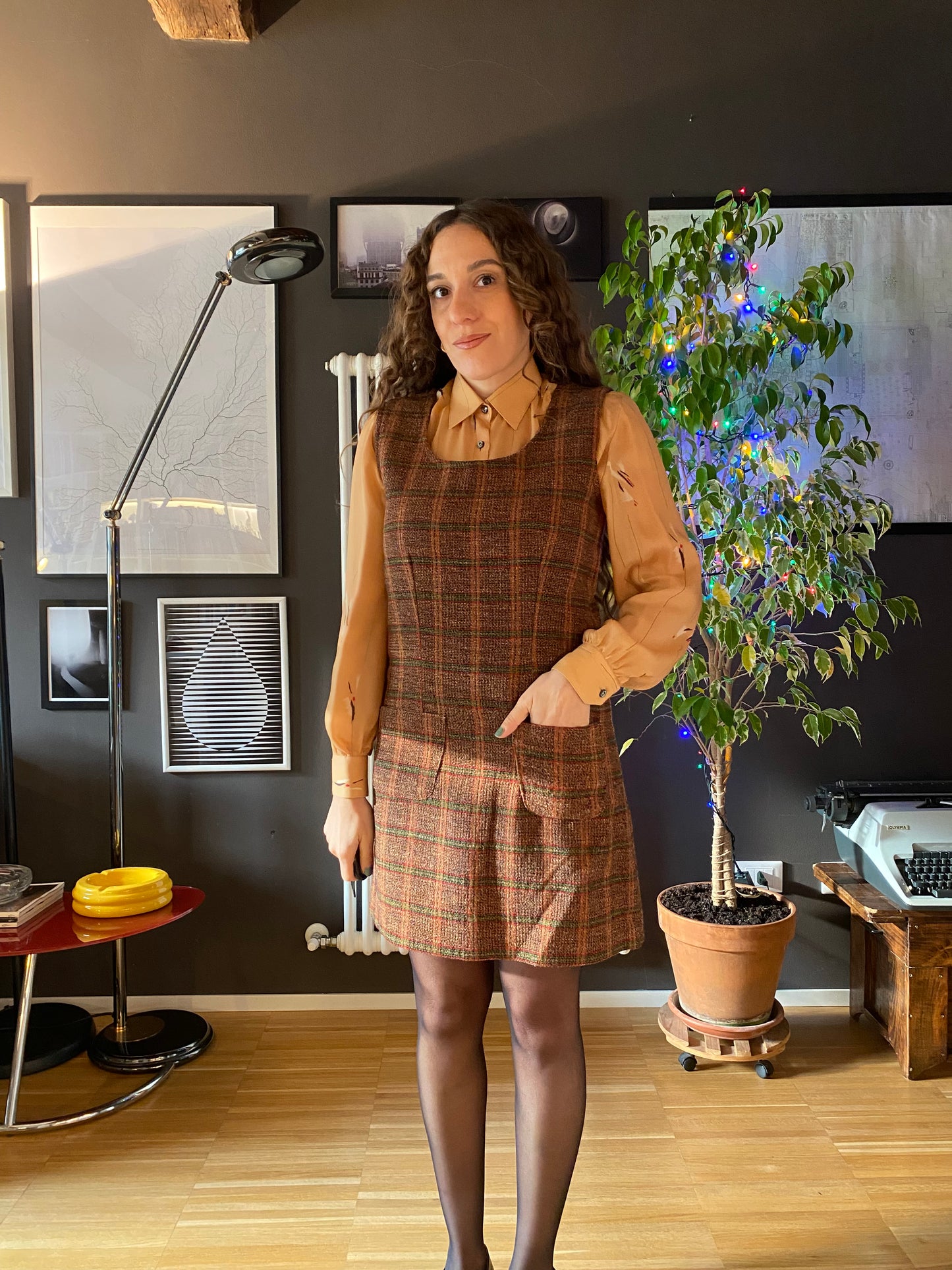 Abito smanicato tartan misto lana