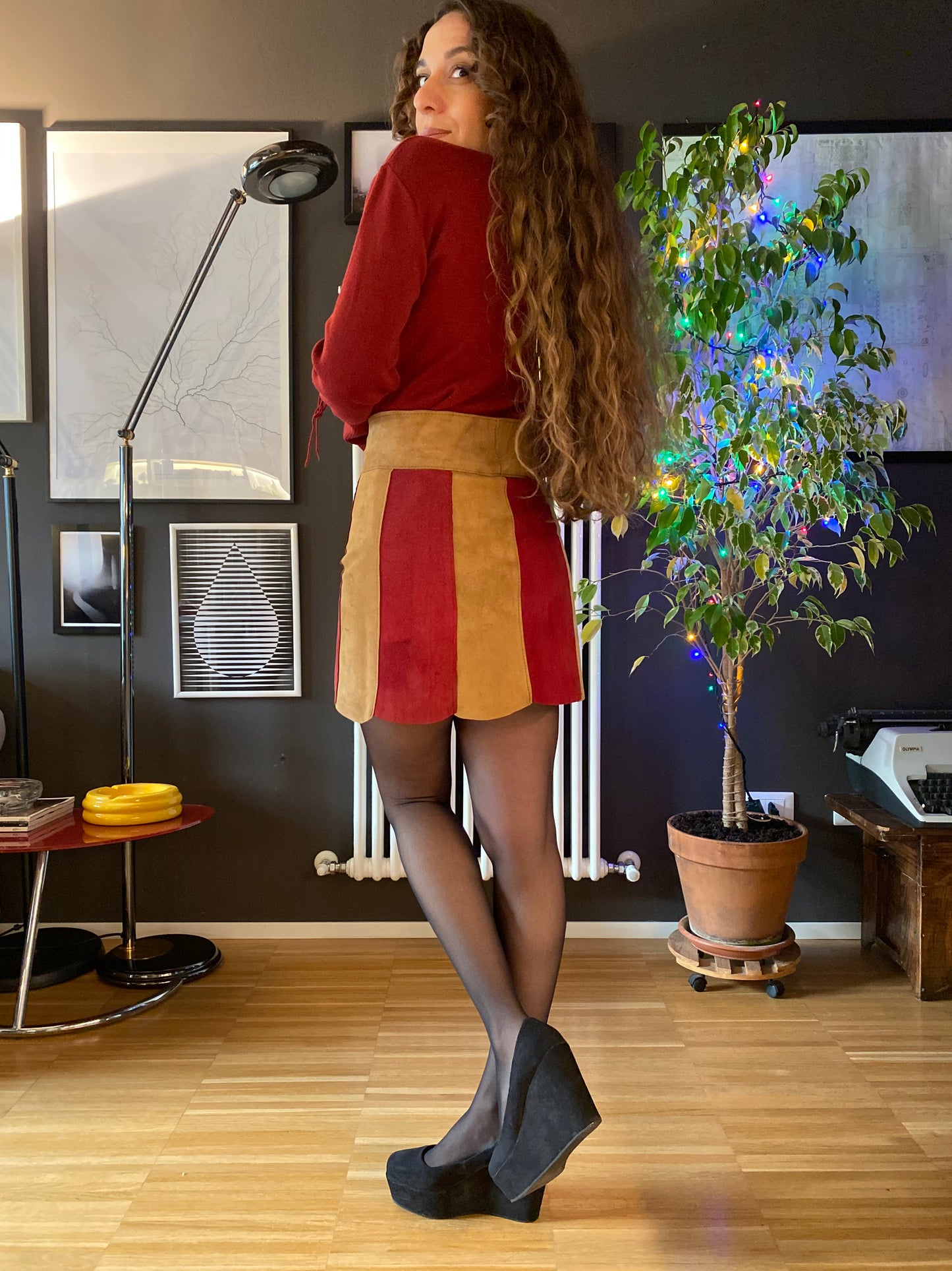 Gonna mini in pelle anni 70