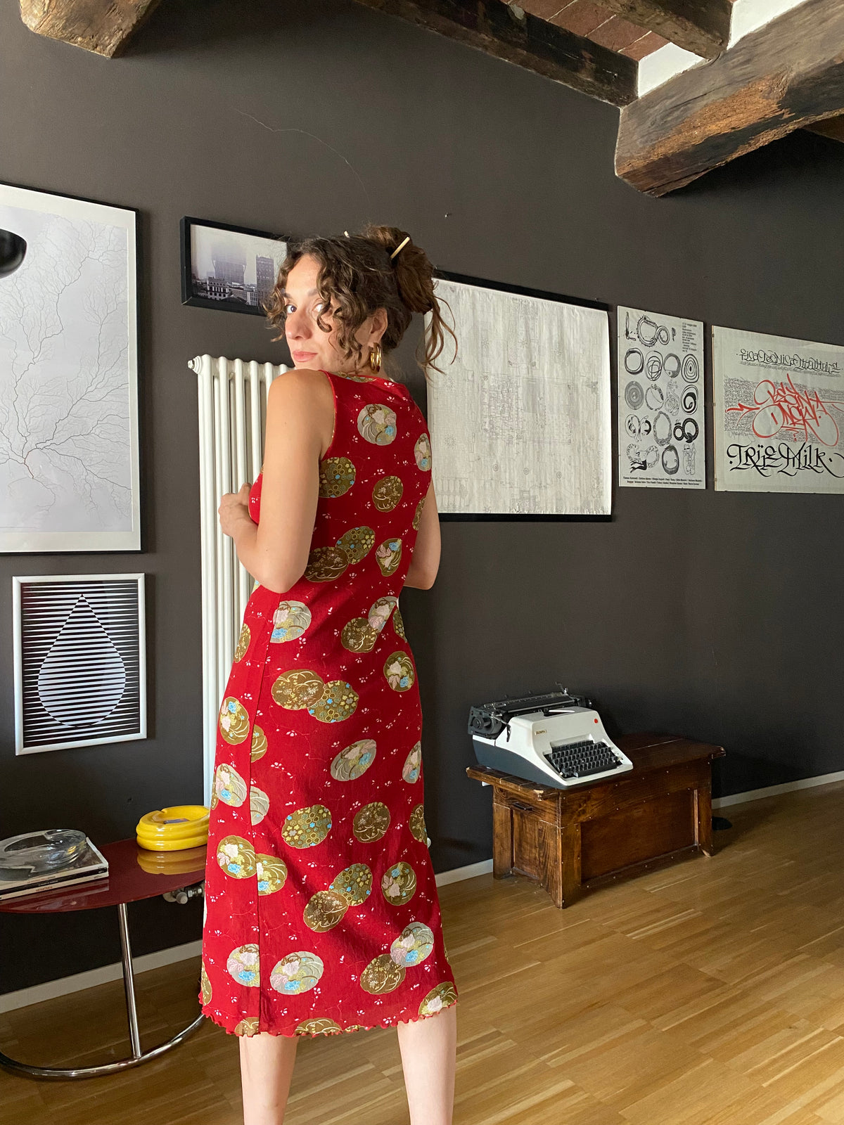 Abito midi in mesh rosso