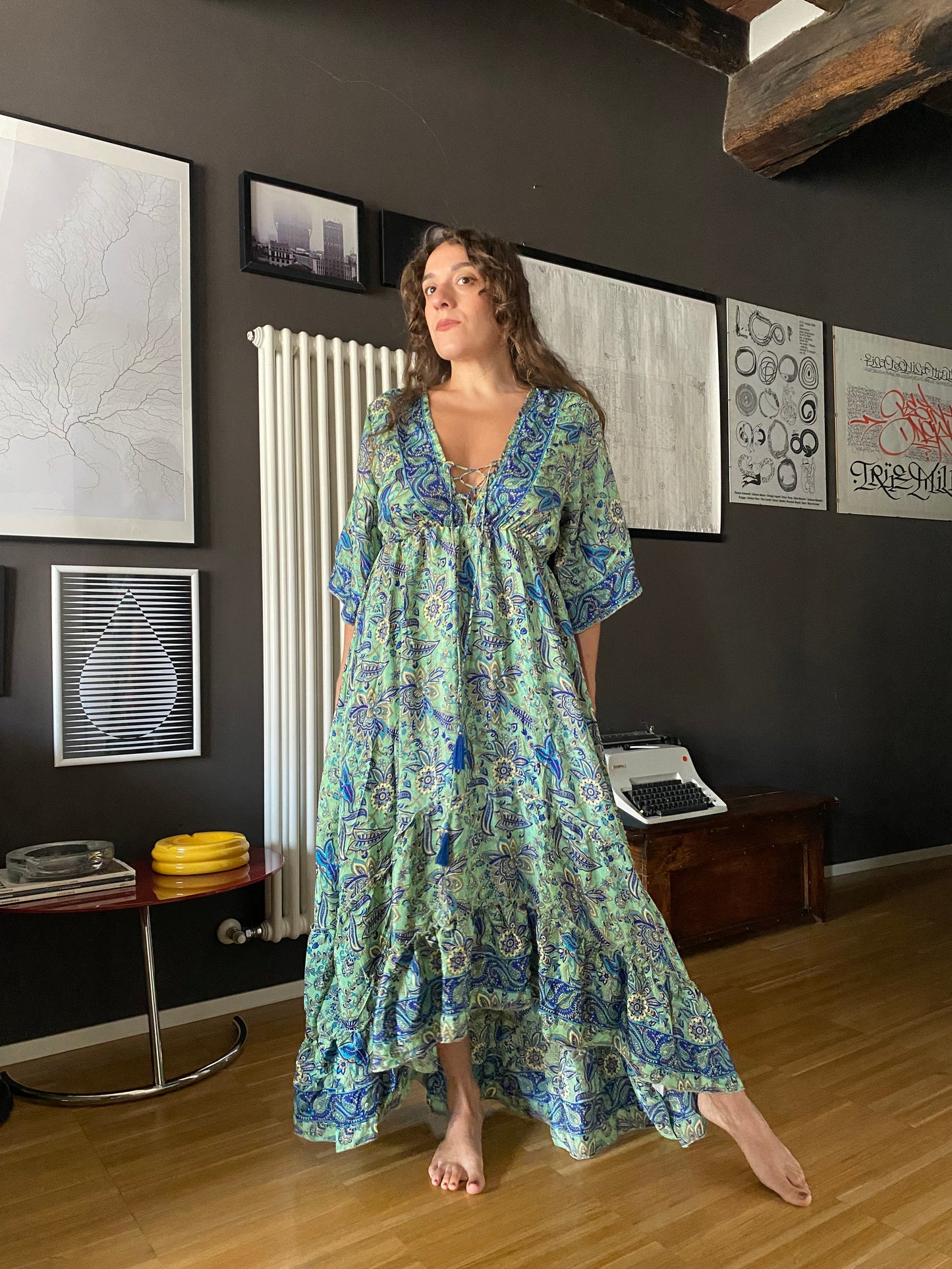 Abito boho in seta azzurro