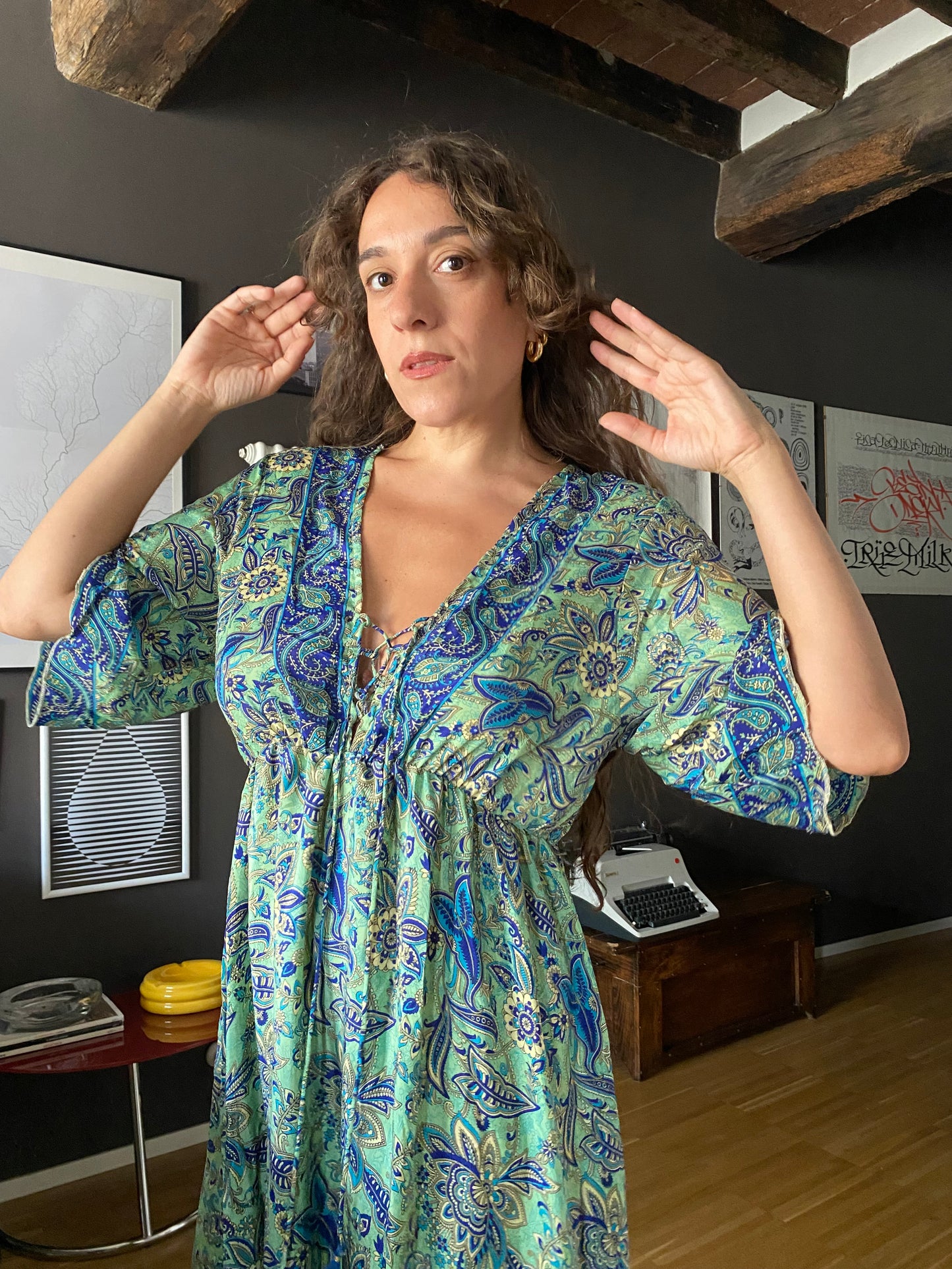 Abito boho in seta azzurro