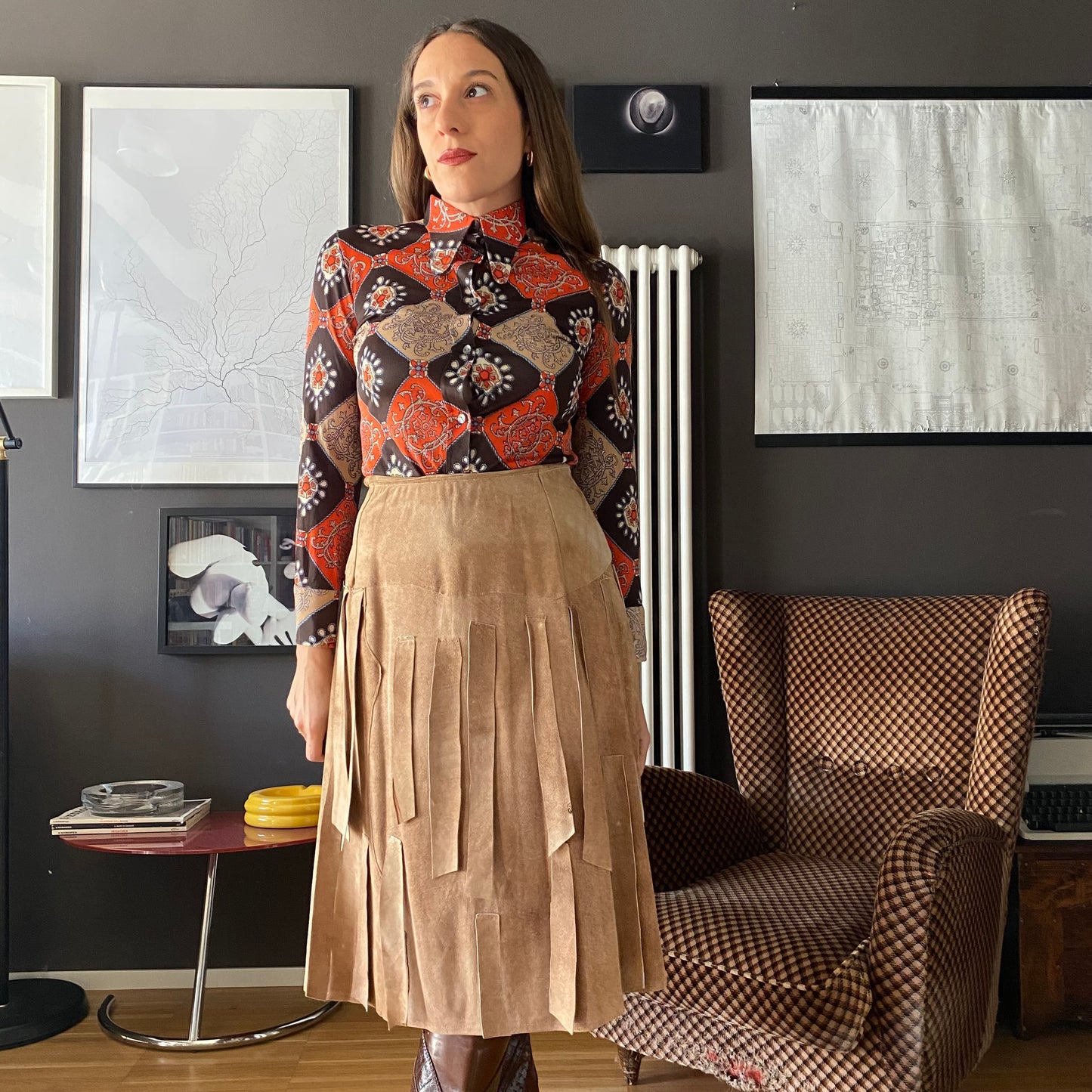 Gonna midi in pelle con frange