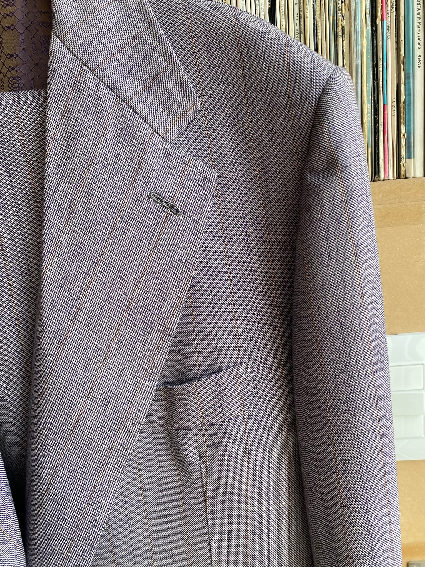 Completo sartoriale maschile lilla/grigio